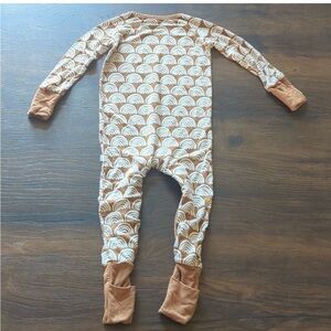 Little Sleepies Crescent Zippy